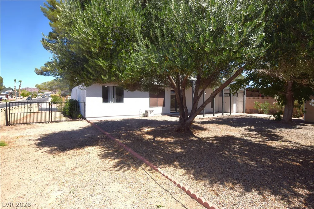 174 Emden, Henderson, NV 89015
