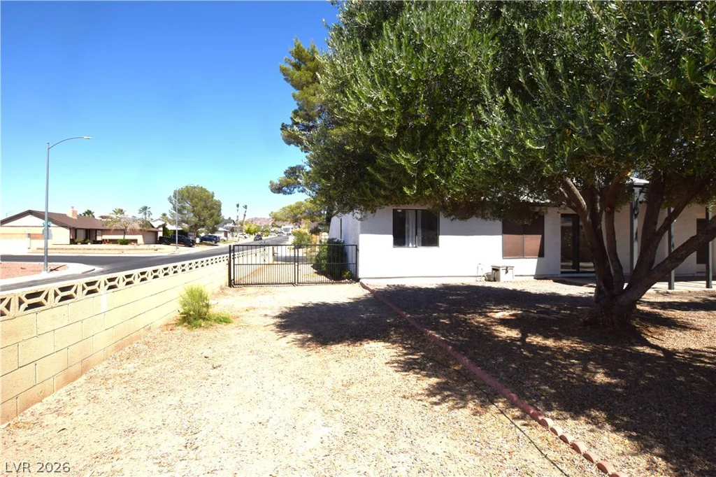 174 Emden, Henderson, NV 89015