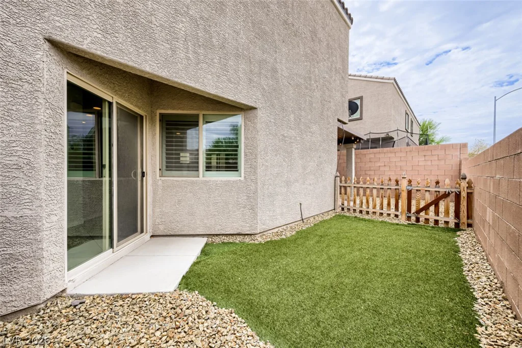 1151 Bobby Basin, Henderson, NV 89014