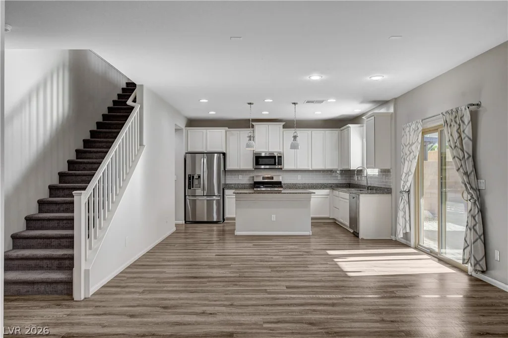 8355 Cozumel Creek, Las Vegas, NV 89113