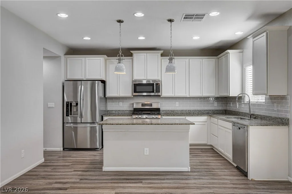 8355 Cozumel Creek, Las Vegas, NV 89113