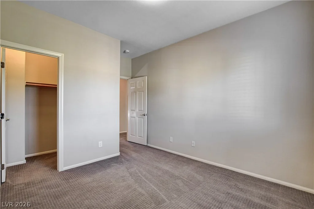 8355 Cozumel Creek, Las Vegas, NV 89113