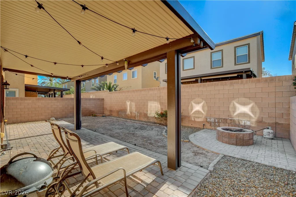 8355 Cozumel Creek, Las Vegas, NV 89113