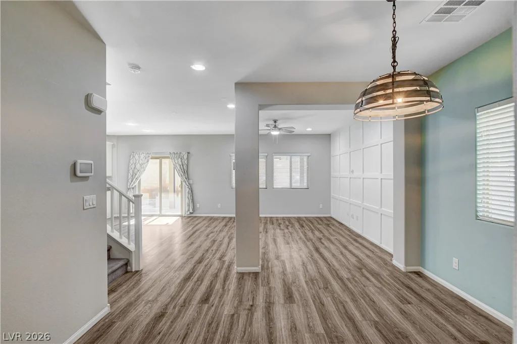 8355 Cozumel Creek, Las Vegas, NV 89113