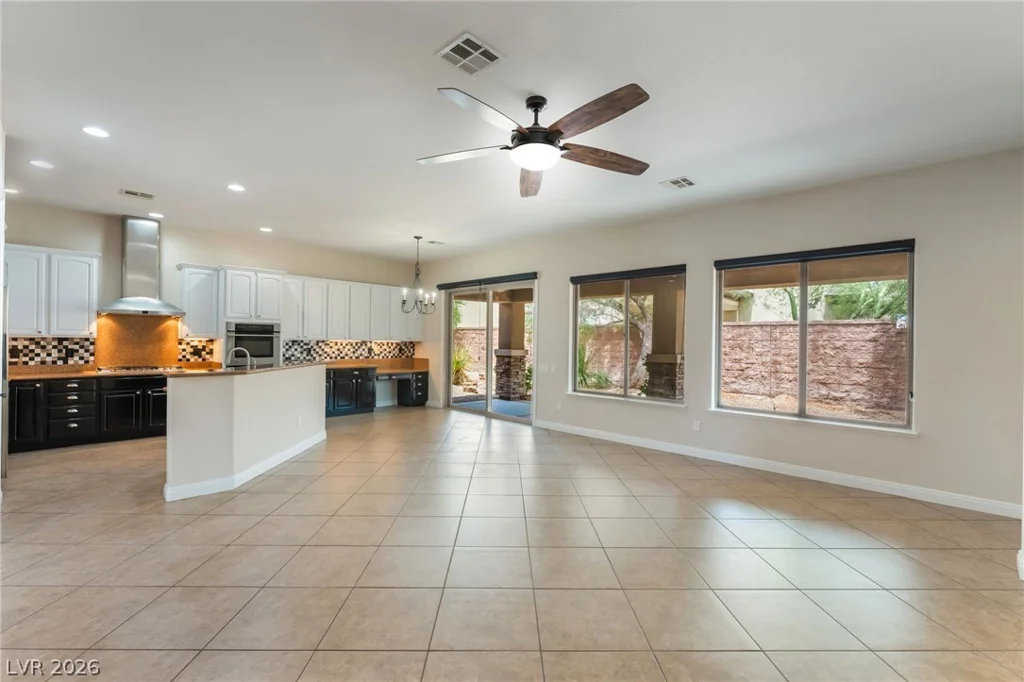 3412 Fledgling, North Las Vegas, NV 89084