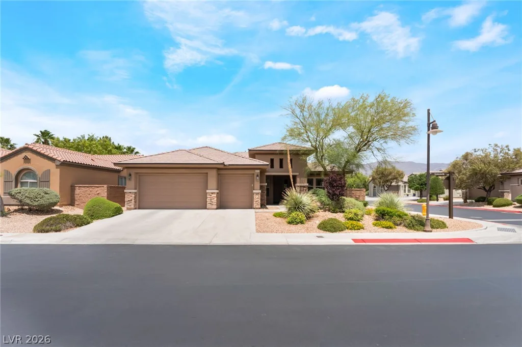 3412 Fledgling, North Las Vegas, NV 89084
