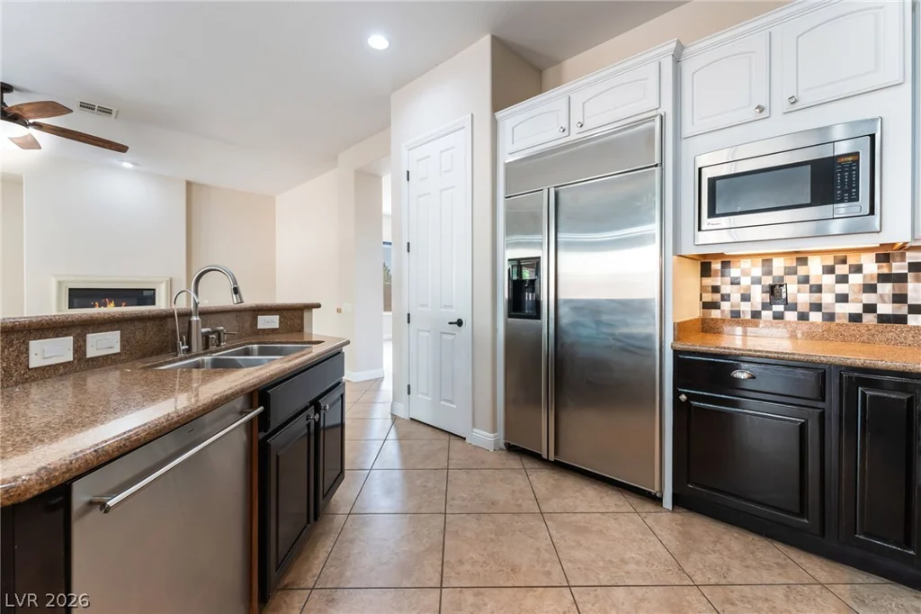 3412 Fledgling, North Las Vegas, NV 89084