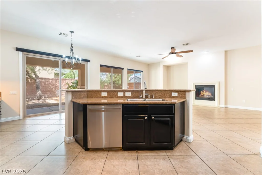 3412 Fledgling, North Las Vegas, NV 89084