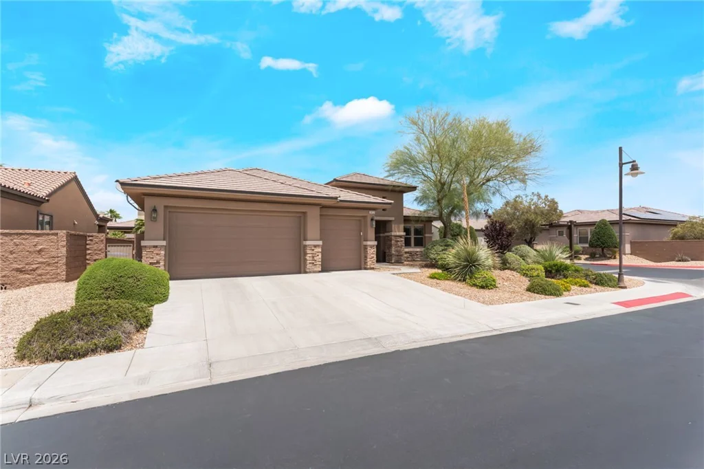 3412 Fledgling, North Las Vegas, NV 89084