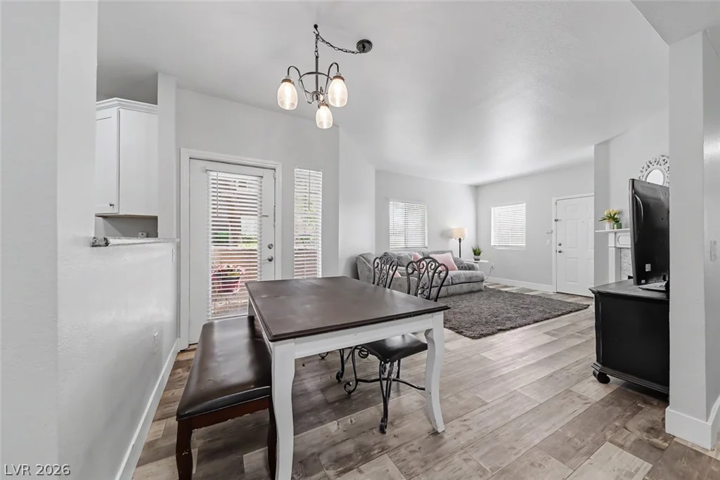 5250 Rainbow, Las Vegas, NV 89118