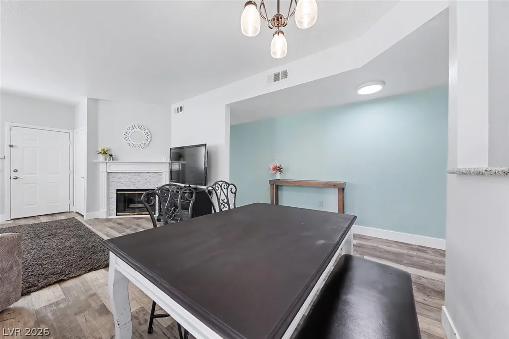 5250 Rainbow, Las Vegas, NV 89118