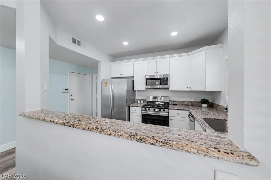 5250 Rainbow, Las Vegas, NV 89118