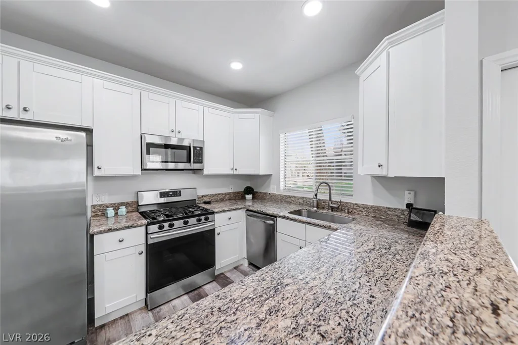 5250 Rainbow, Las Vegas, NV 89118