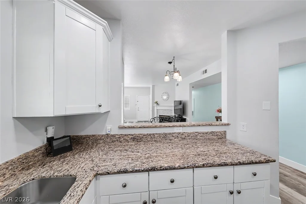5250 Rainbow, Las Vegas, NV 89118