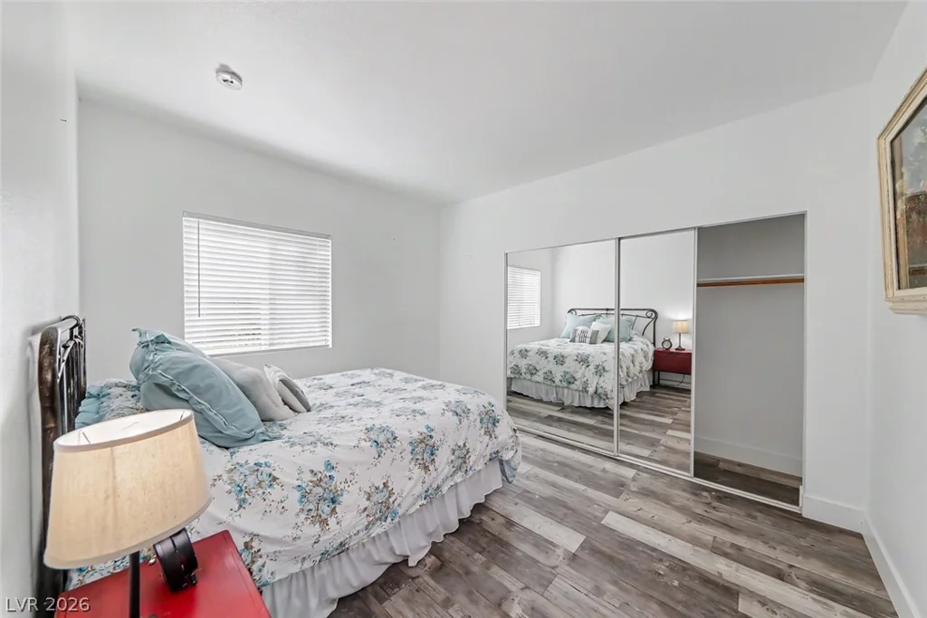 5250 Rainbow, Las Vegas, NV 89118