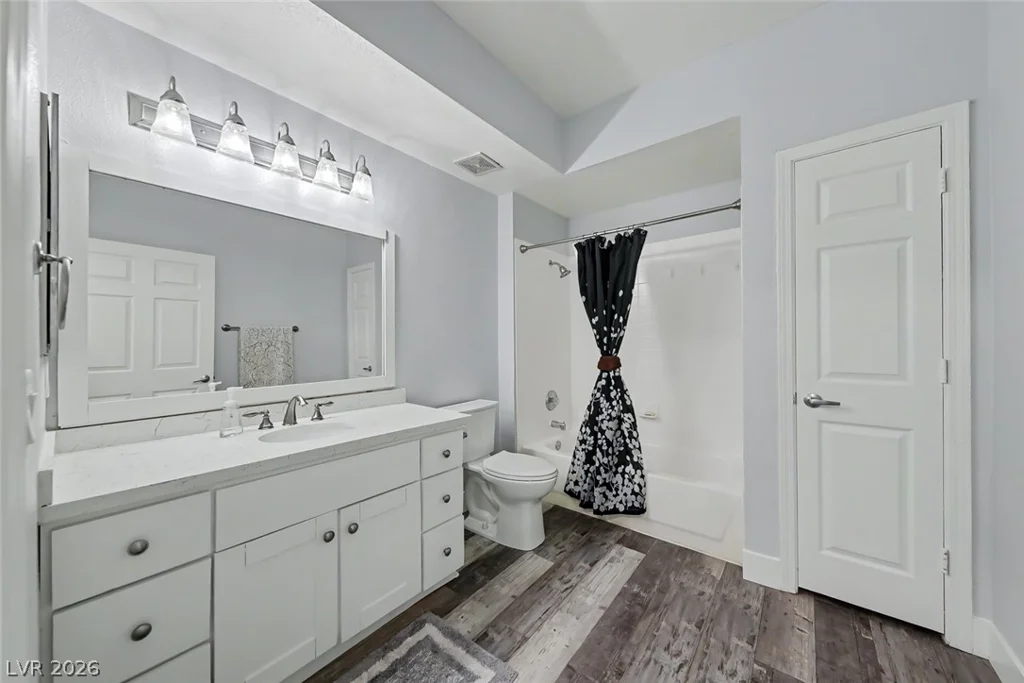 5250 Rainbow, Las Vegas, NV 89118