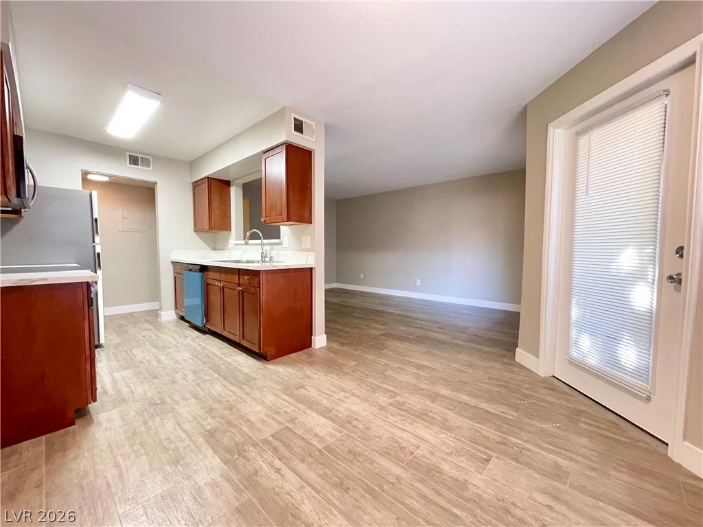 2750 Durango, Las Vegas, NV 89117