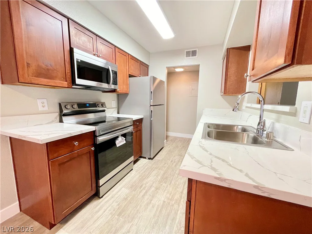 2750 Durango, Las Vegas, NV 89117