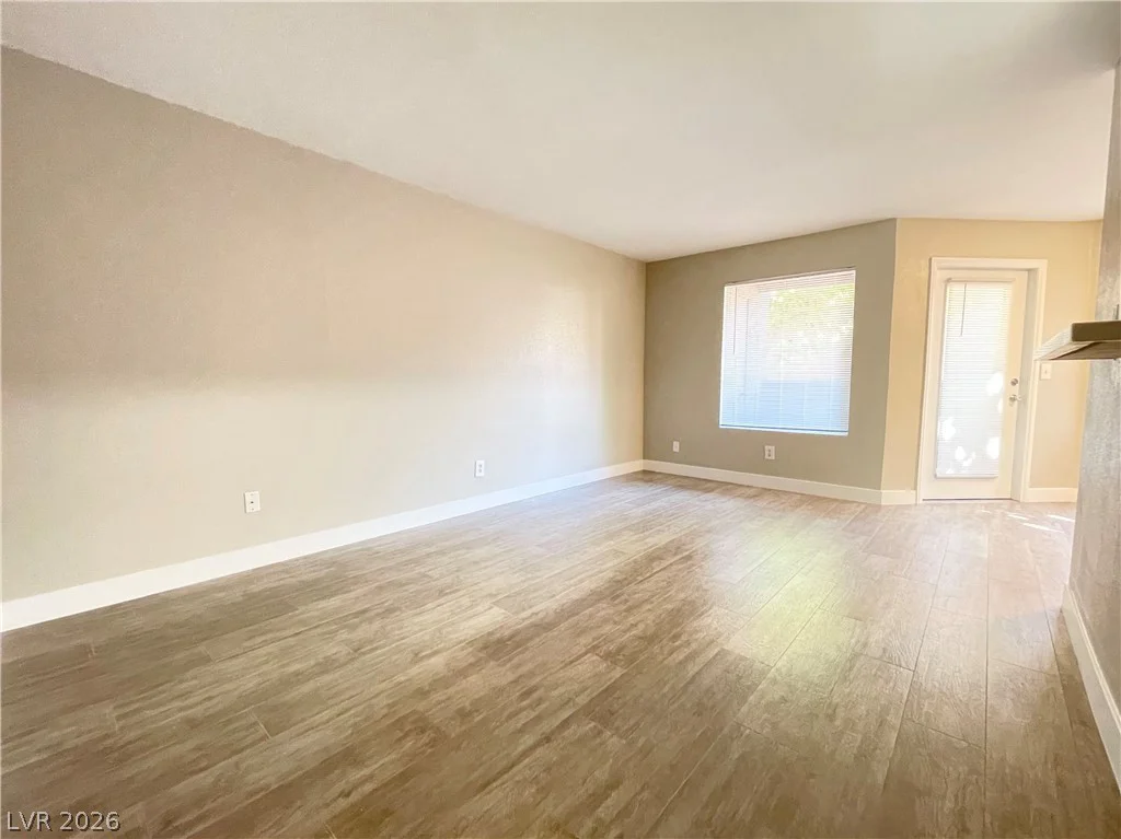 2750 Durango, Las Vegas, NV 89117