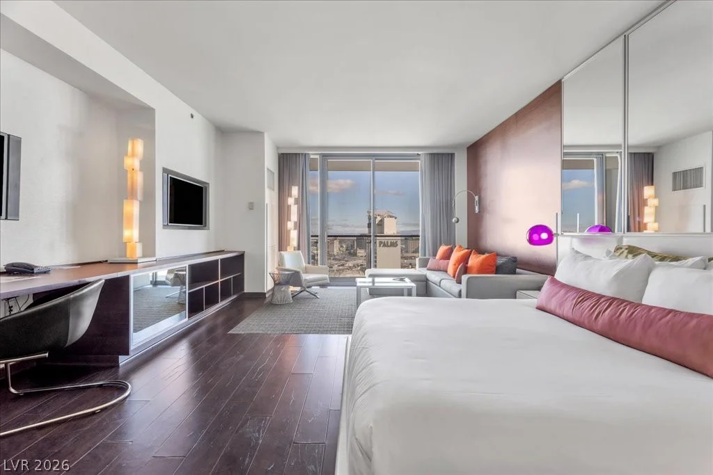 4381 Flamingo, Las Vegas, NV 89103
