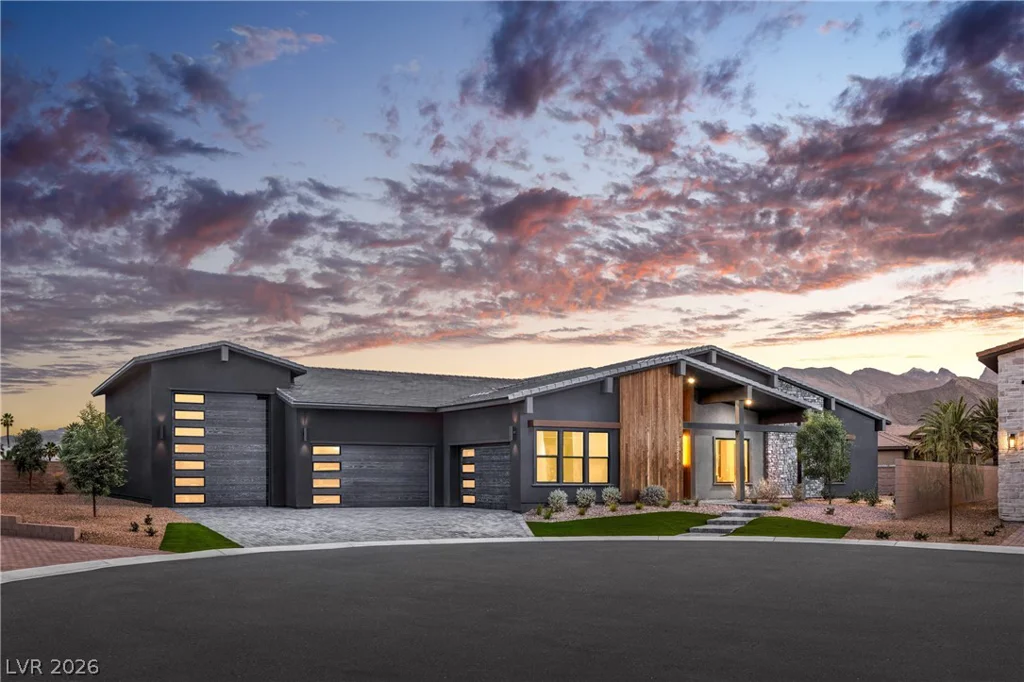 8585 Stange, Las Vegas, NV 89129