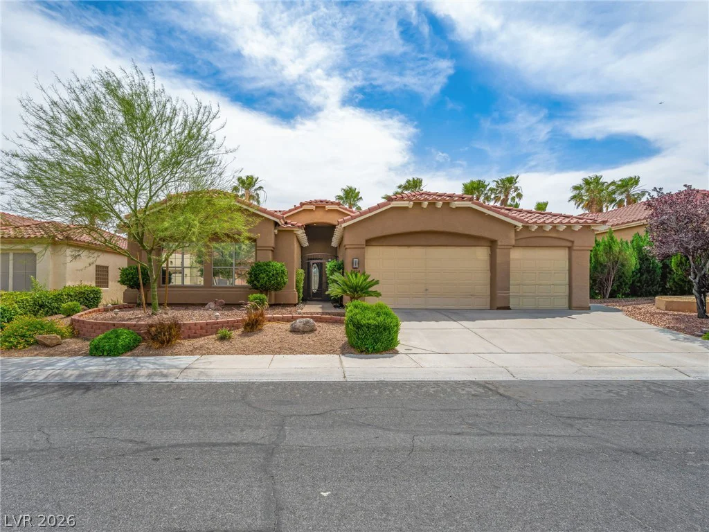 2404 Quartz Peak, Las Vegas, NV 89134