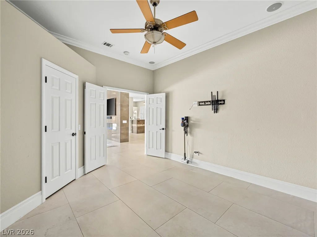 2404 Quartz Peak, Las Vegas, NV 89134