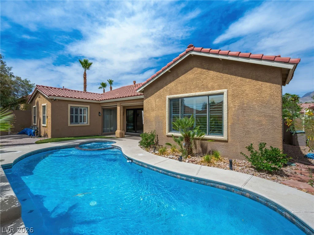 2404 Quartz Peak, Las Vegas, NV 89134