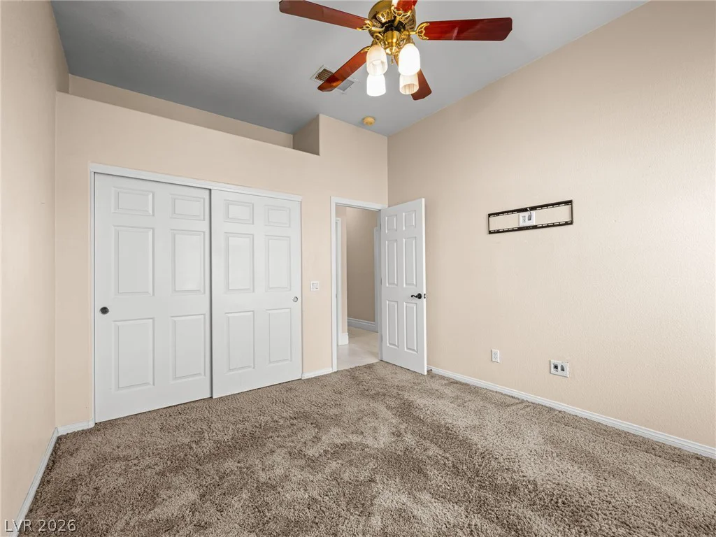 2404 Quartz Peak, Las Vegas, NV 89134