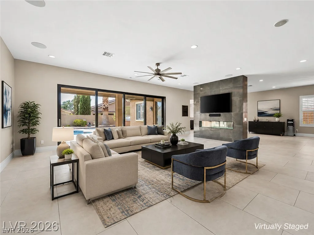 2404 Quartz Peak, Las Vegas, NV 89134