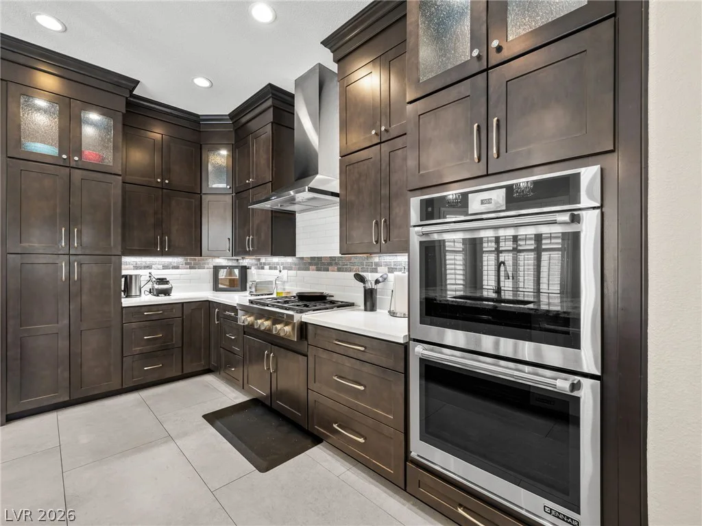 2404 Quartz Peak, Las Vegas, NV 89134