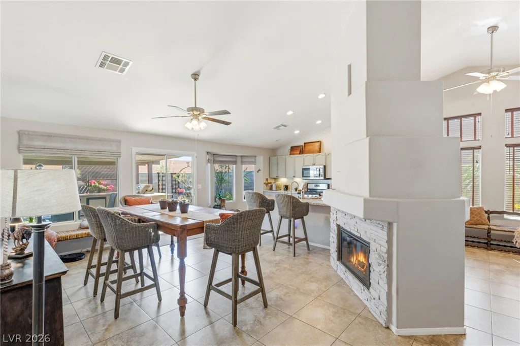 860 Coral Cottage, Henderson, NV 89002