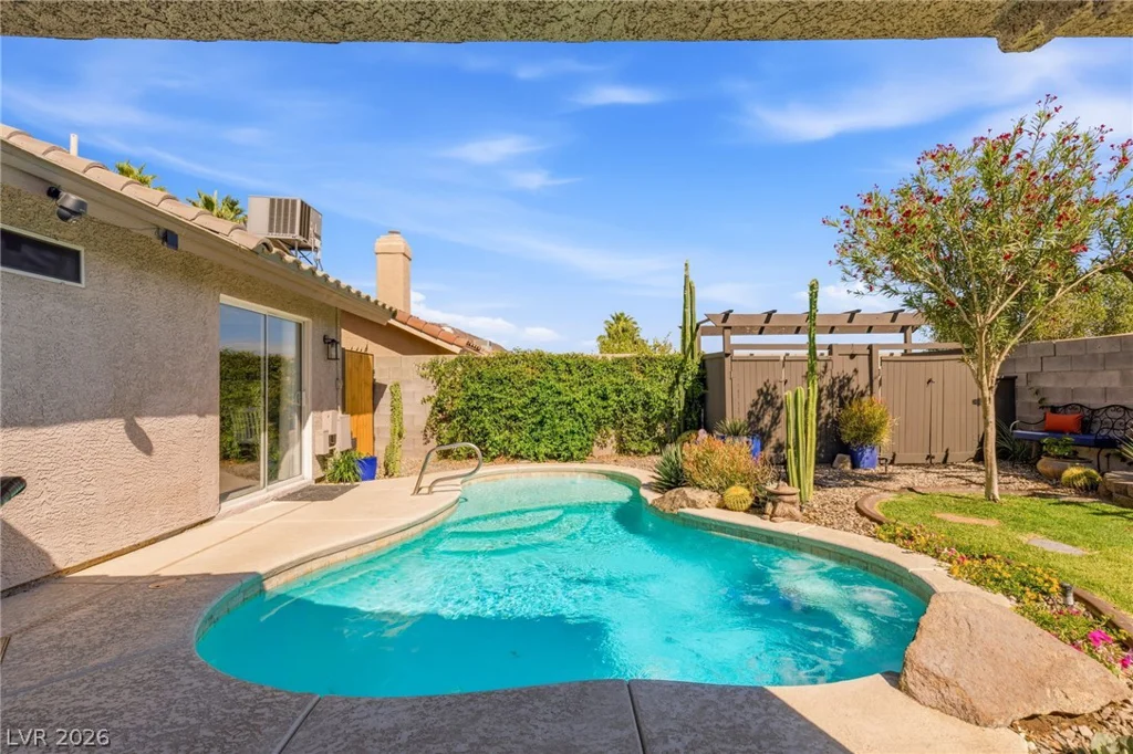 860 Coral Cottage, Henderson, NV 89002