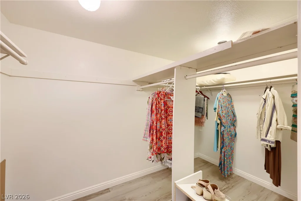 1027 Sidehill, Las Vegas, NV 89110