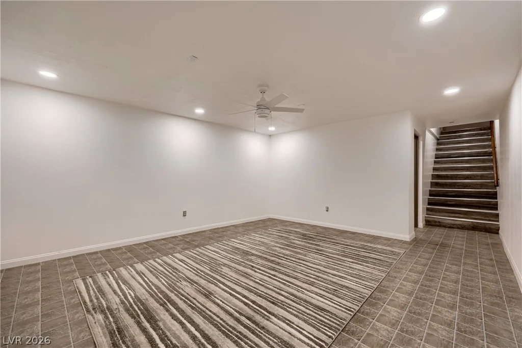 1027 Sidehill, Las Vegas, NV 89110