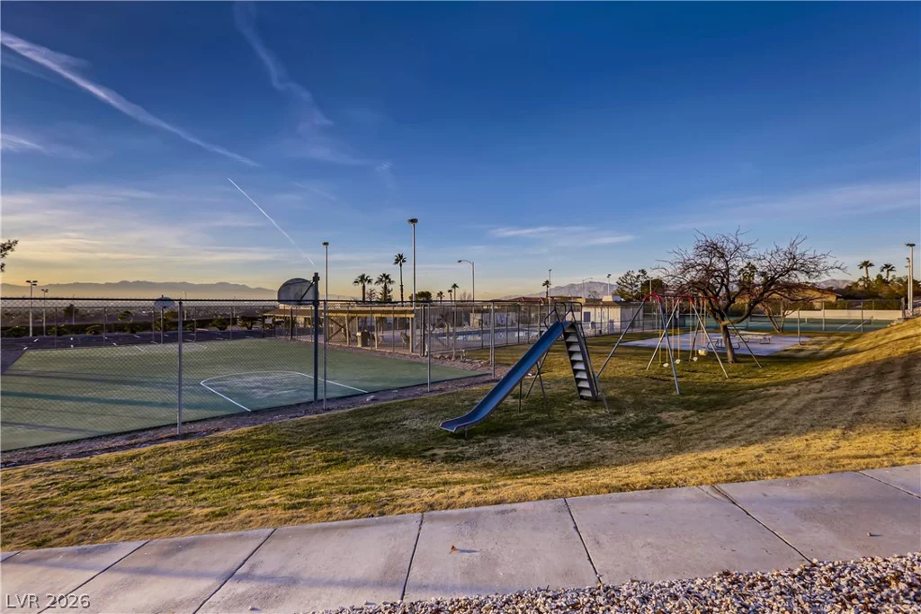 1027 Sidehill, Las Vegas, NV 89110