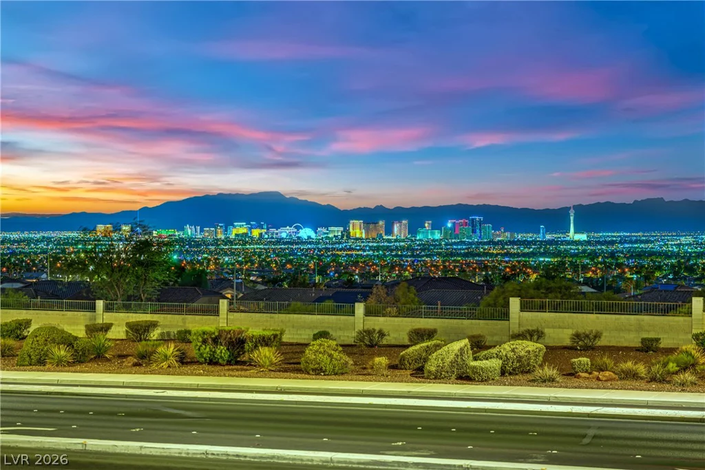 1027 Sidehill, Las Vegas, NV 89110