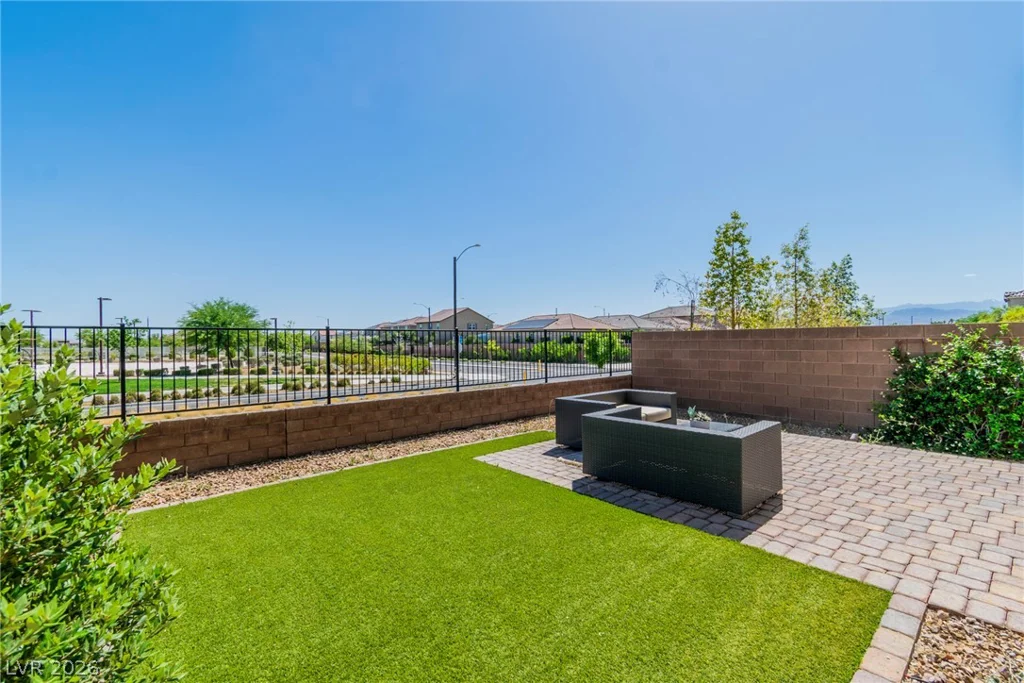 1223 Great Hollow, North Las Vegas, NV 89086