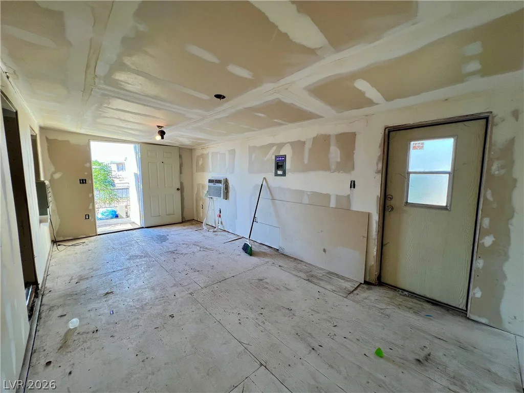 6205 Mount McKinley, Las Vegas, NV 89156