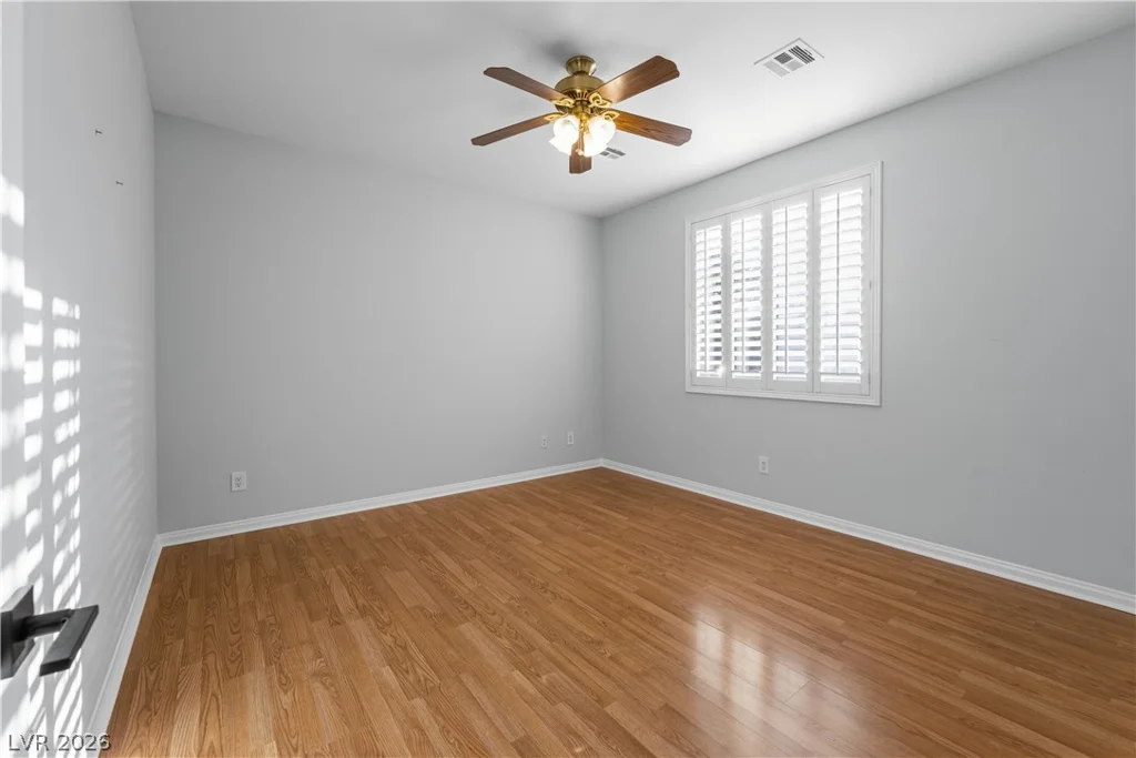 7646 Majestic Springs, Las Vegas, NV 89131