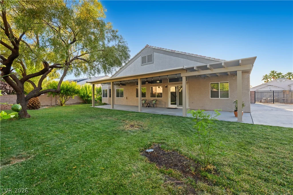 7646 Majestic Springs, Las Vegas, NV 89131