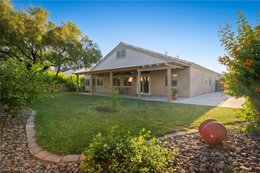 7646 Majestic Springs, Las Vegas, NV 89131
