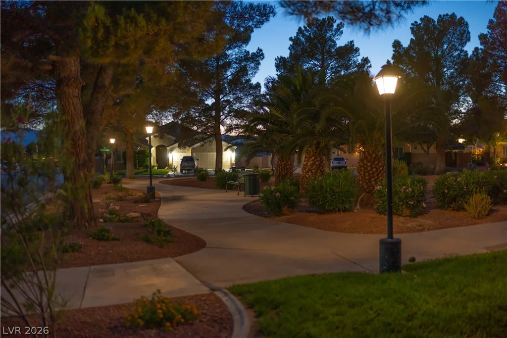 7646 Majestic Springs, Las Vegas, NV 89131