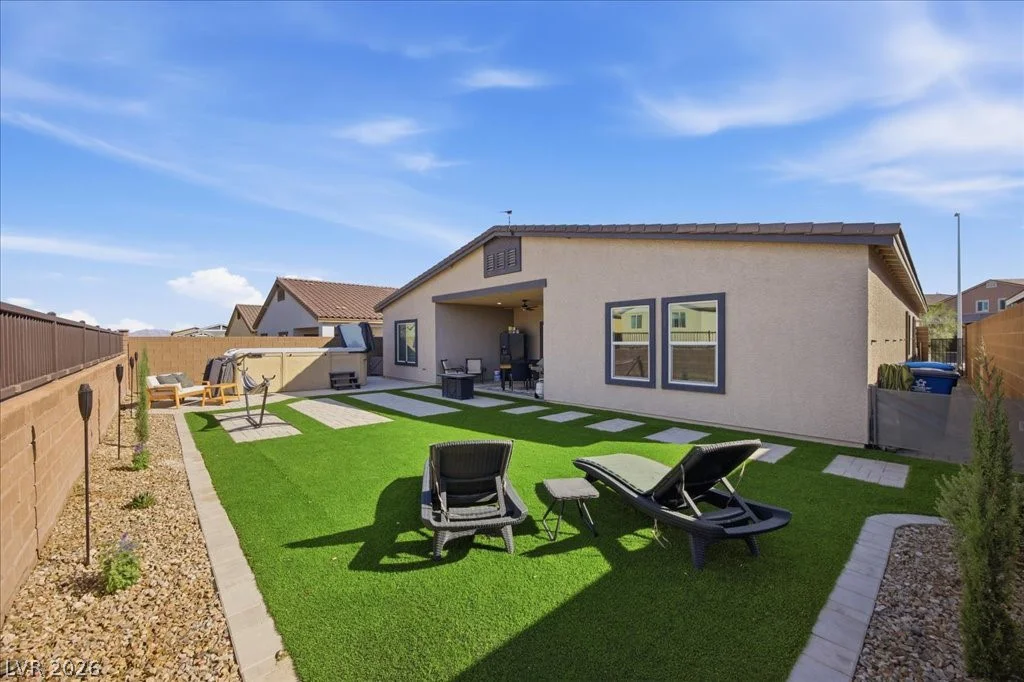 1928 Marks River, North Las Vegas, NV 89084