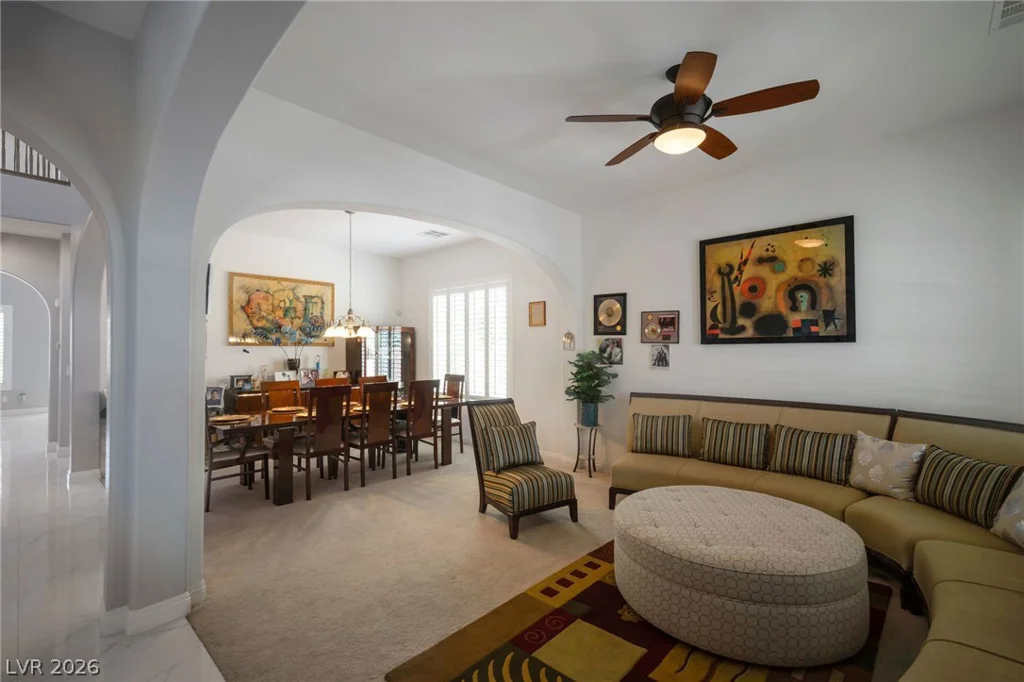 7856 Via Mazarron, Las Vegas, NV 89123