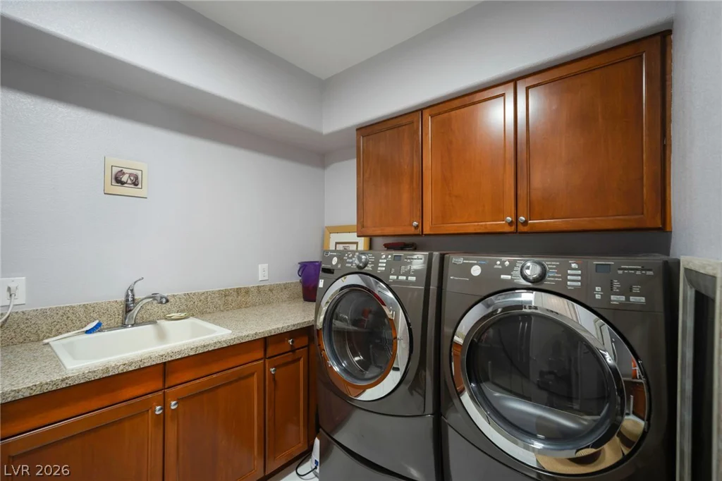 7856 Via Mazarron, Las Vegas, NV 89123