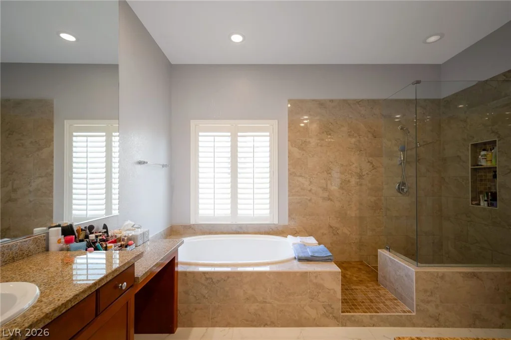 7856 Via Mazarron, Las Vegas, NV 89123