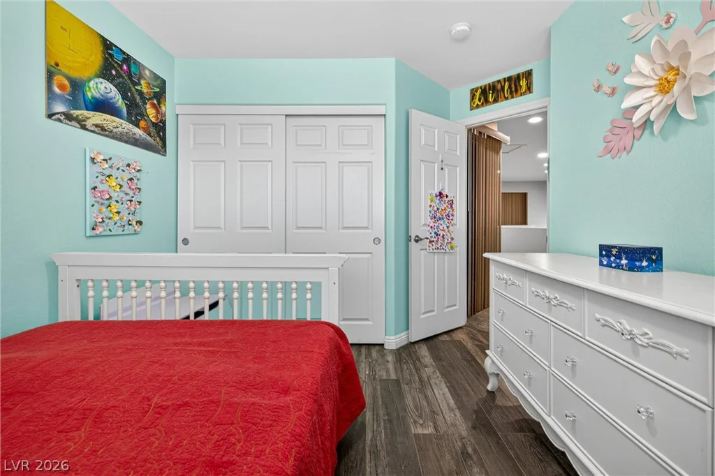9682 Lightheart, Las Vegas, NV 89148