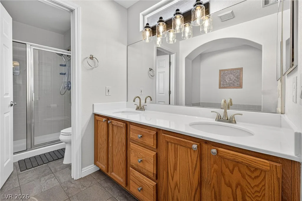 9682 Lightheart, Las Vegas, NV 89148