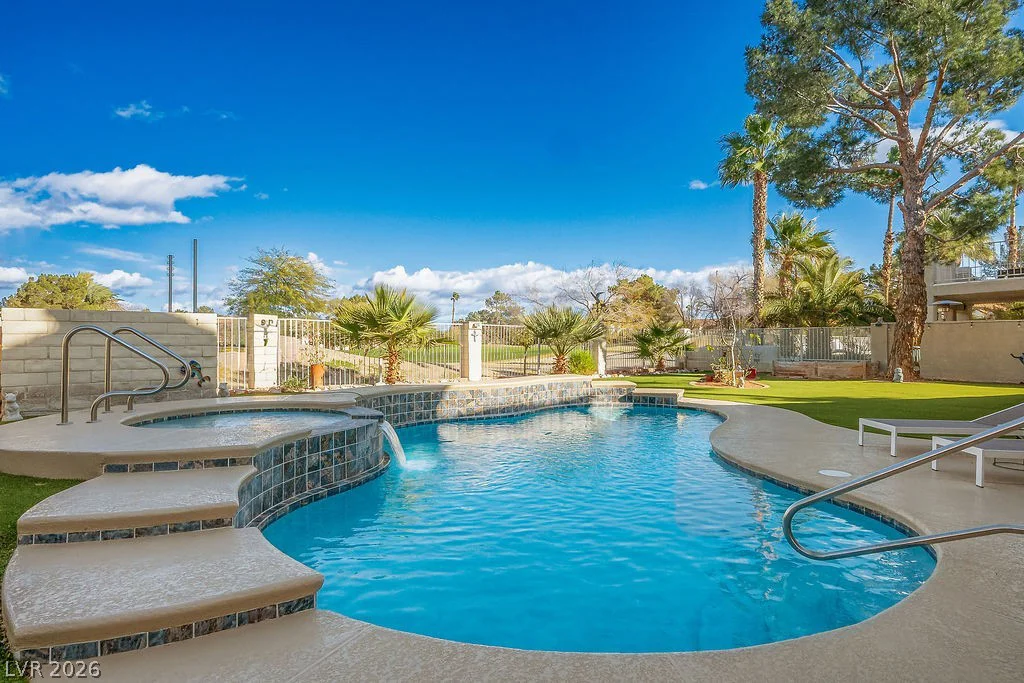 5260 Drifting Dunes, Las Vegas, NV 89149